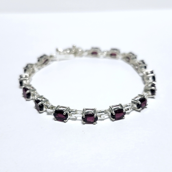 7.50 ct Natural Garnet sterling silver Bracelet - Picture 11 of 13